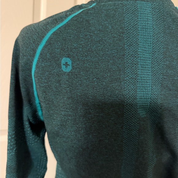 Figs Women's Long Sleeve Top in Dark Teal with Teal Contrast Piping - Picture 7 of 7